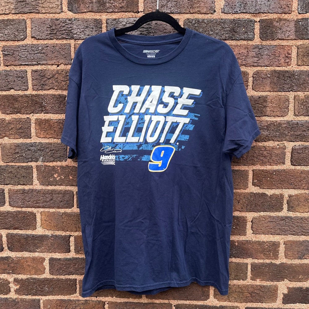 Chase Elliott No. 9 NASCAR Large Navy Hendrick Motorsports Graphic T-Shirt
